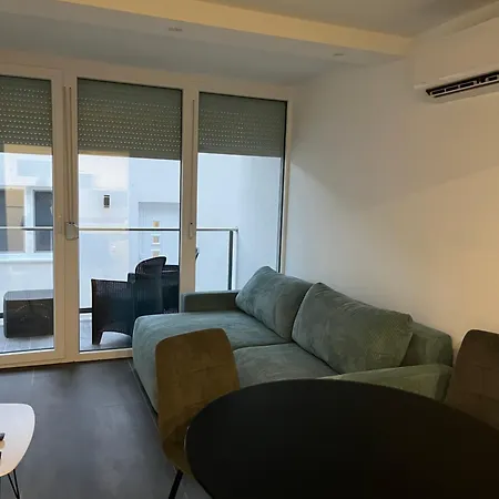 Sunday Rose Апартаменты Замарди