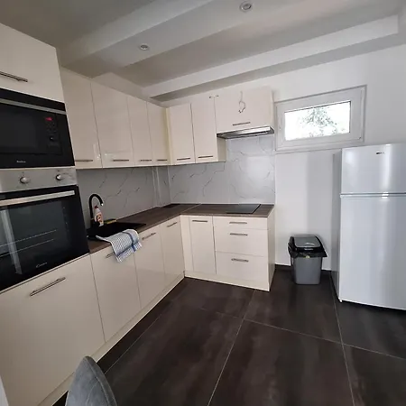 Sunday Rose 公寓 *