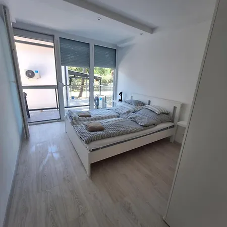 Апартаменты Sunday Rose *