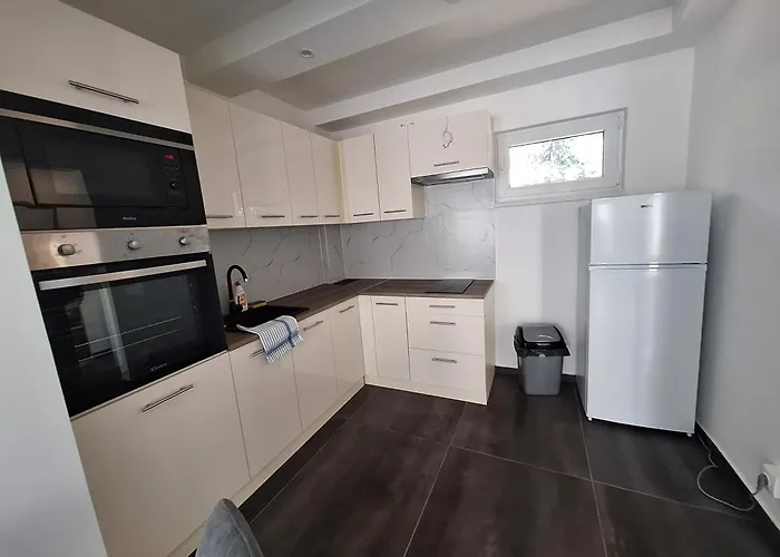 Sunday Rose דירה *